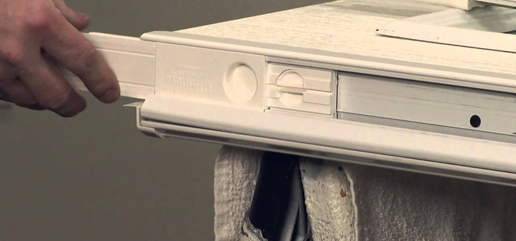 aluminum storefront door repair Aventura